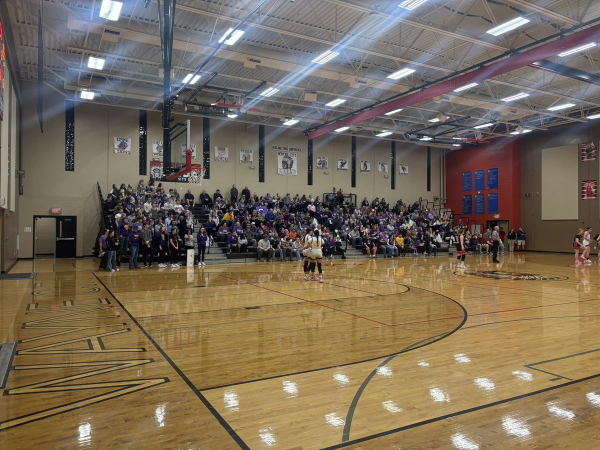 rip143's tweet photo. Wayne City 1A girls sectional. Edwards County 25 Brownstown St. Elmo 24. https://t.co/9ntSLDsiYw