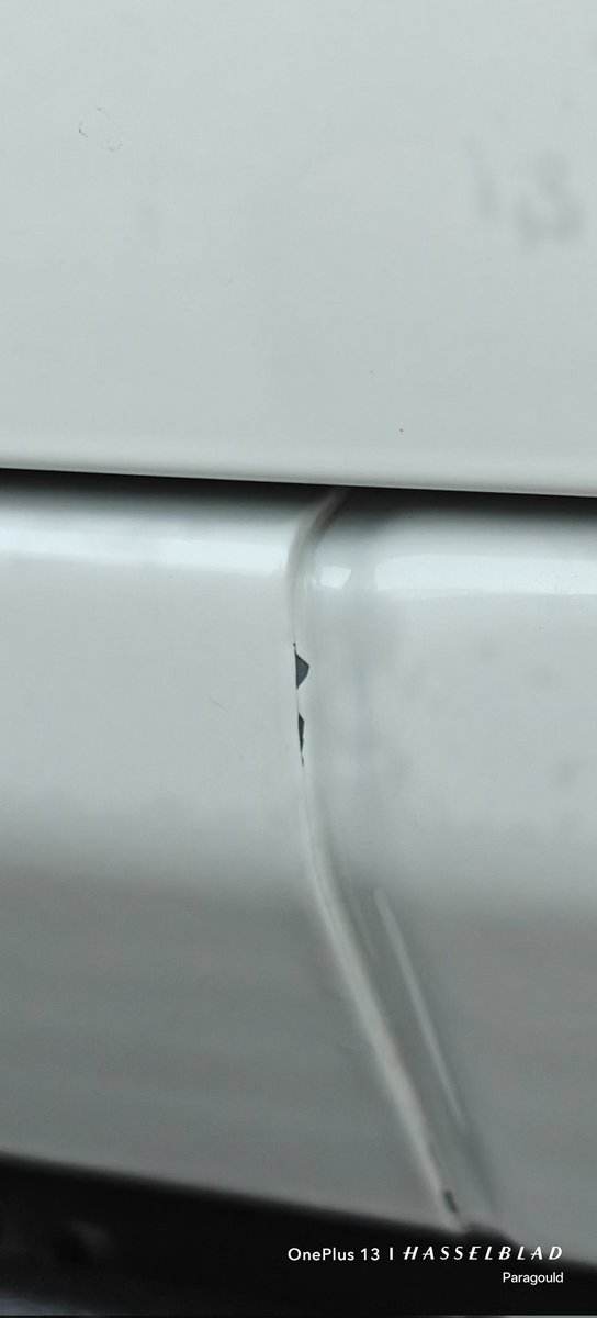 Cam2730's tweet photo. I wish my @Jeep dealership cared about any concern I've had with my 2024 Gladiator Mojave X. Besides anything else, my paint is cracking along the body line and they couldn't care less. They told me it's a rock chip and won't bother with it. @JeepCares https://t.co/Yk8H60cn8j