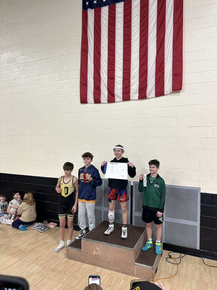 SMS Braves Athletics tweet media