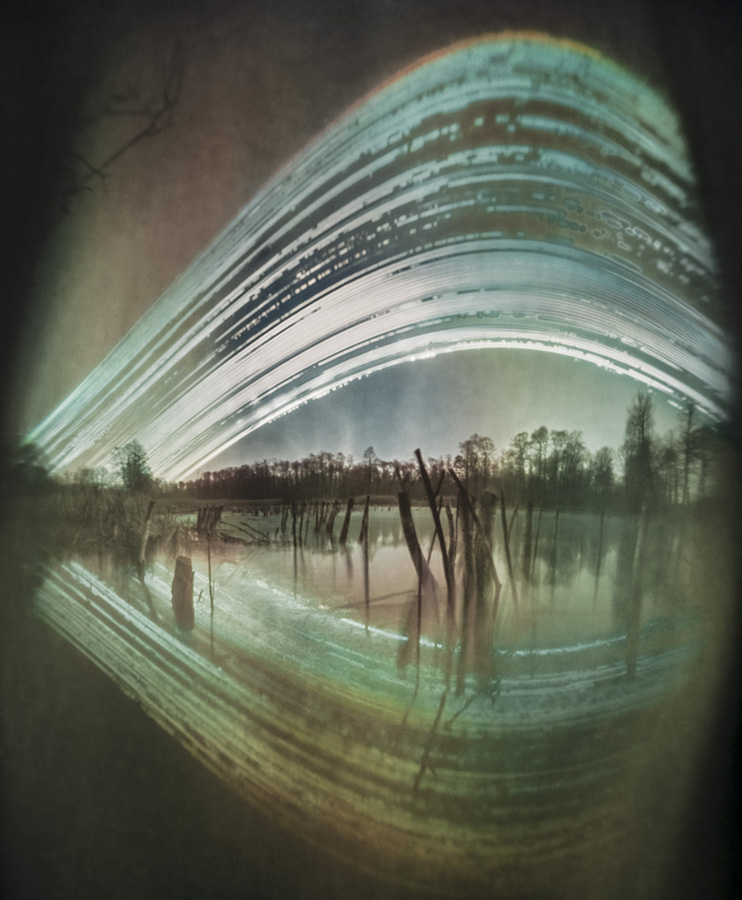 artlimitednet's tweet photo. Untitled by Radek Rogalski https://t.co/PwhsfJPCIW
#pinholephoto #slowshutter #river #waterscape #estenopeica #color #photography #colorful #landscape #fineartlandscape #pinhole #colour #longexposure #shotwithlove #places_wow #snapshot #longexposurephotography #nature #lake https://t.co/q1tZwkK366