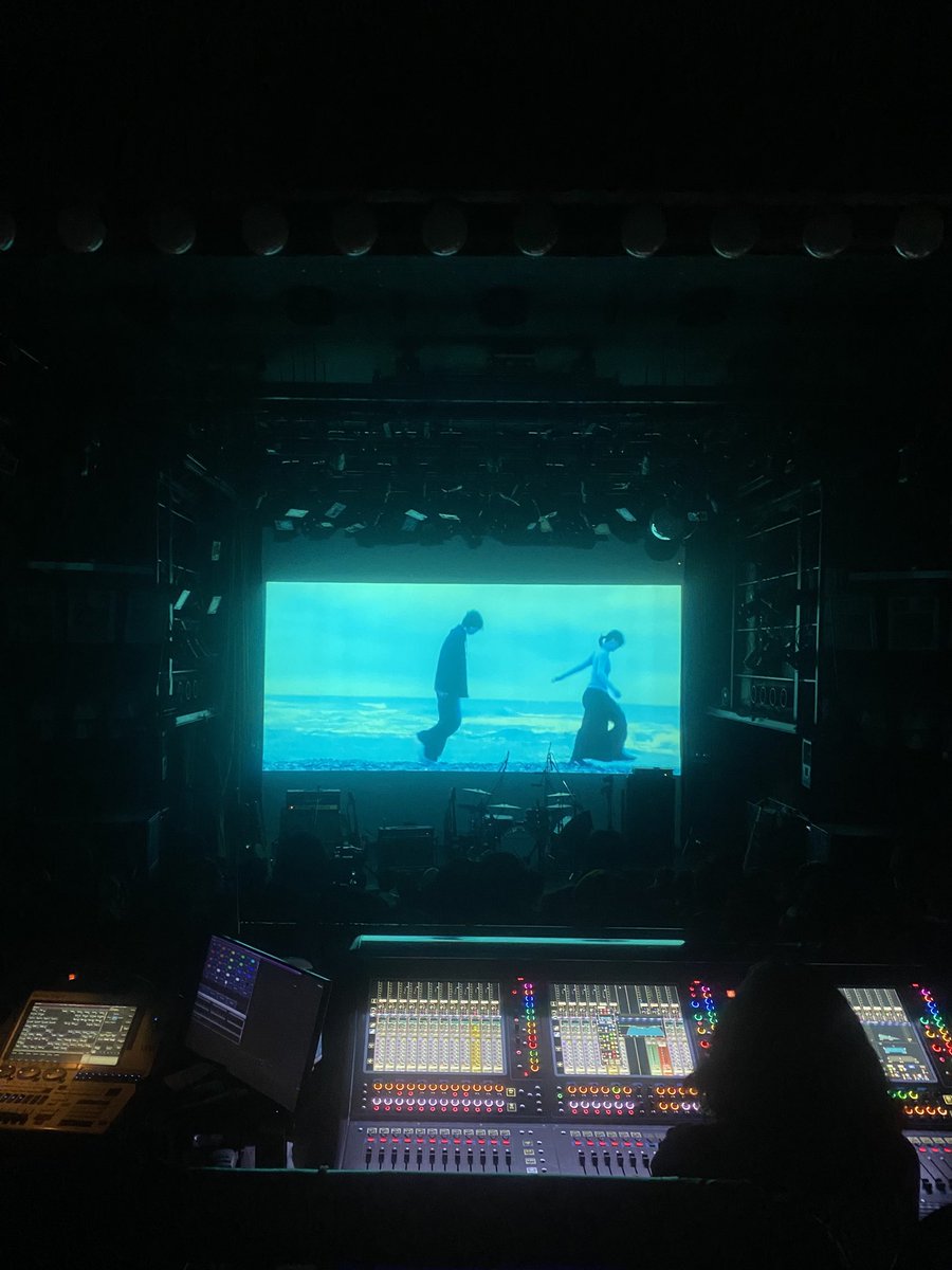 シタンダリンタ tweet media