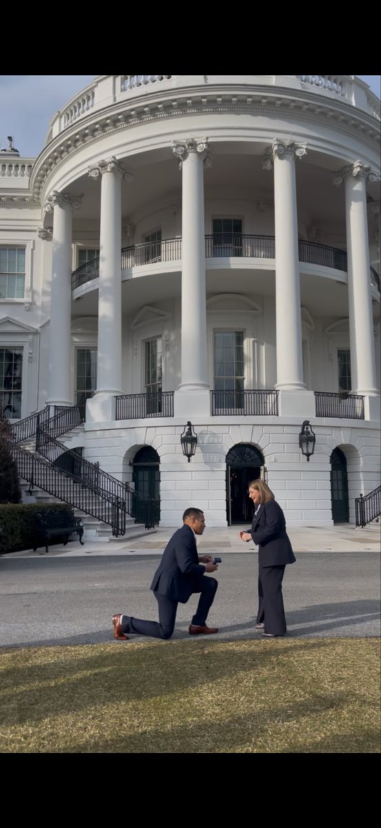 Jennie Taer tweet media