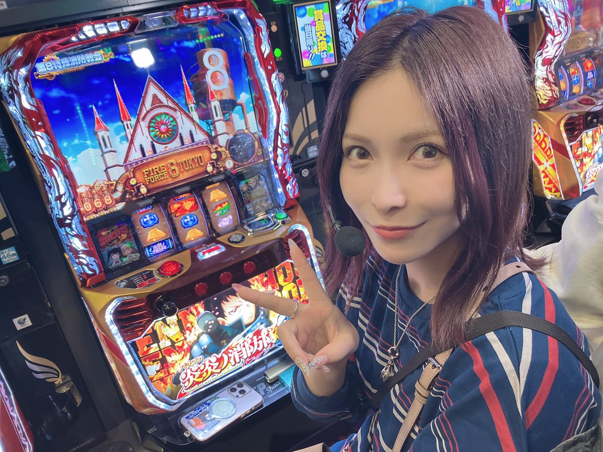 おはようございます！ 本日はマルハン茂原店にてあやスロ収録🐸 お写真