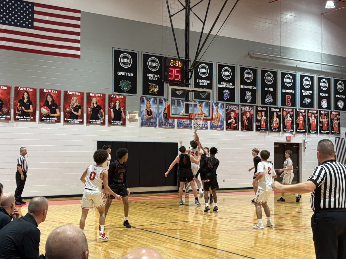 EHS_Activity's tweet photo. With the loss to Wahoo in districts the @antlerbball season comes to a close.

Big upset to end the regular season on senior night, but unfortunately lost to a hot shooting &amp; talented team tonight. 

Thank you to our 5 seniors for their leadership &amp; hard work all season long. 🤘🏼 https://t.co/mX0UM4vAwL