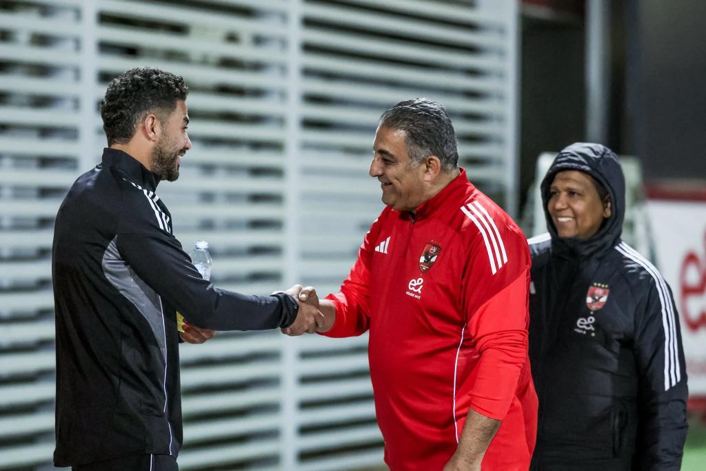 AlAhlyfrancais's tweet photo. Allez les gars 👊 https://t.co/dHev6xJCHW