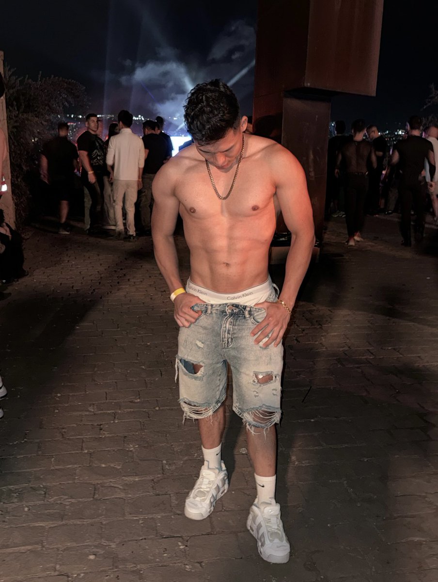 greycomaza's tweet photo. Lo que fue el fin de semana pasado 😎🔥 https://t.co/KRSeZePj9u