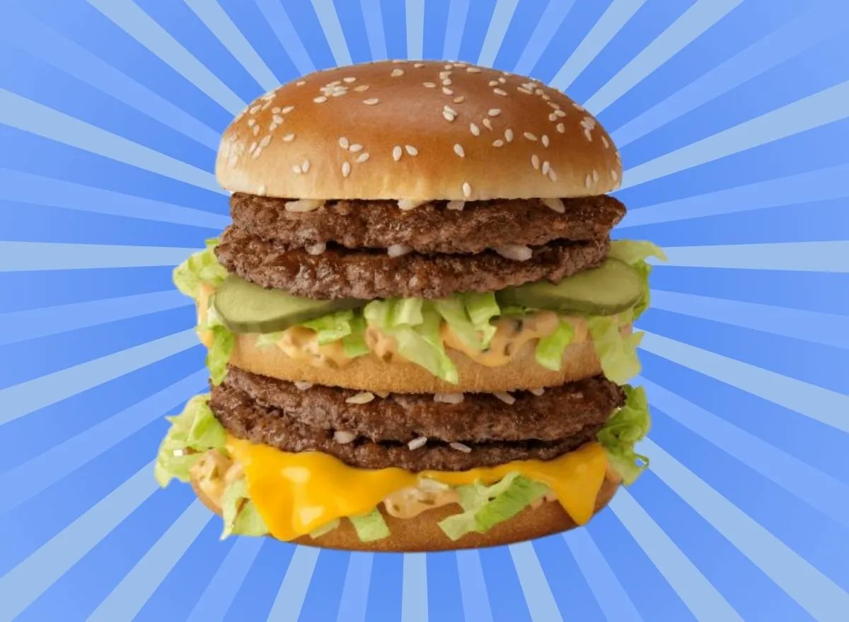 Wrestling_Fan79's tweet photo. I tried the new Big Arch and it's ok but it's not better than the Big Mac. When I want a big burger from McDonald's, I get the double Big Mac. Because it's awesome and delicious. 😋 #McDonalds #BigArch #BigMac #DoubleBigMac https://t.co/mUIFB40cK3