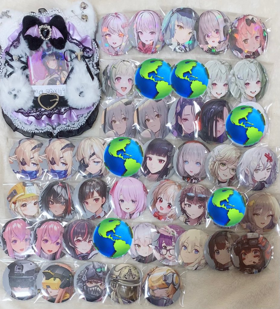 交換】NIKKE展 キャラバッジコレクションA B C 缶バッジ 譲）画像1.2