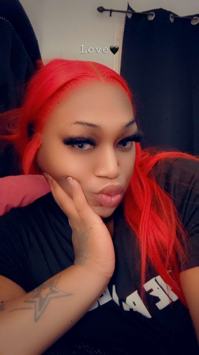 𝘓𝘈𝘠𝘓𝘈🎀 tweet media