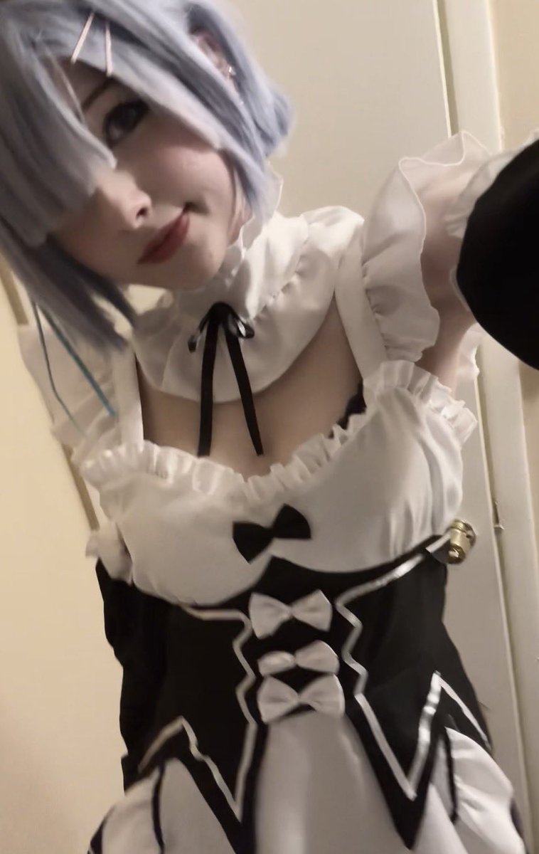 ellibear tweet media