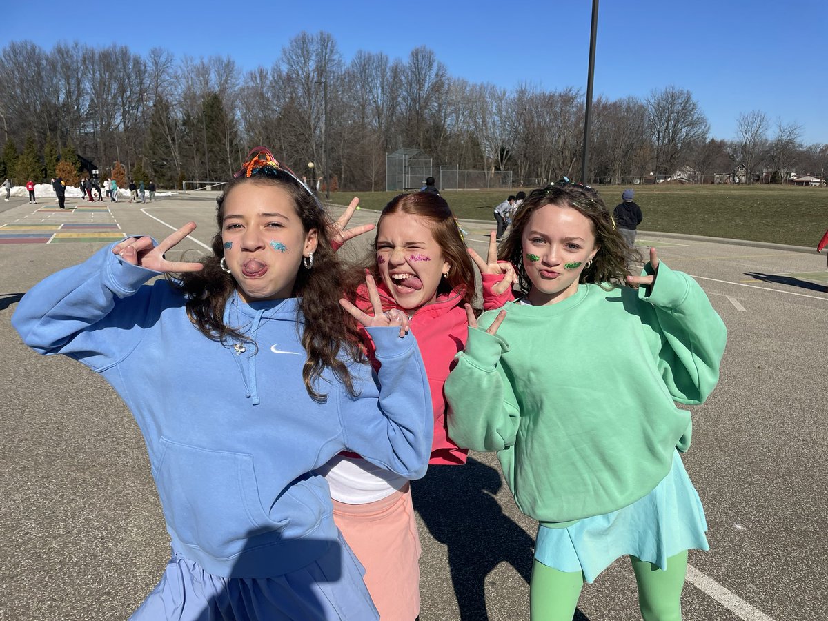 Mr. Booth tweet media