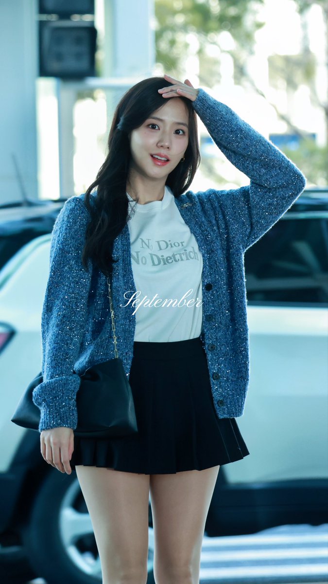 September tweet media