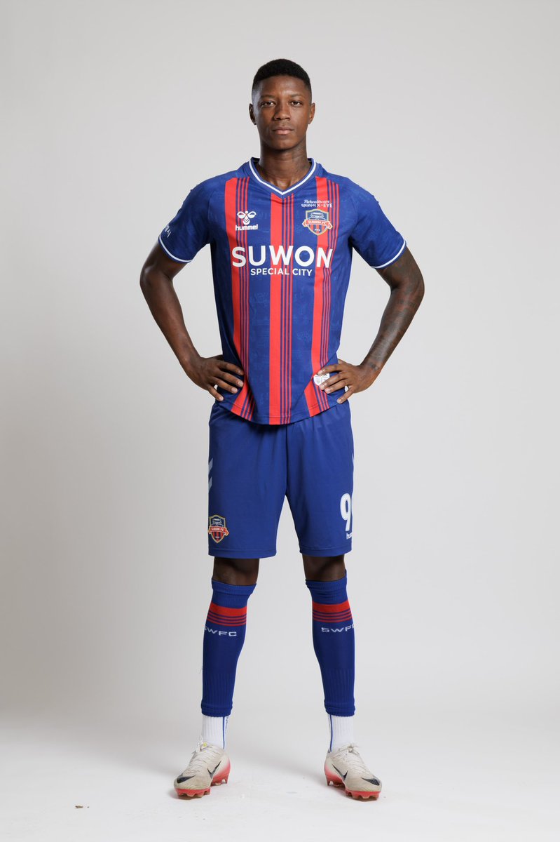 Matheusb97_'s tweet photo. New season.
New opportunity.

suwonfc ❤️💙 https://t.co/FIK06KEHxf