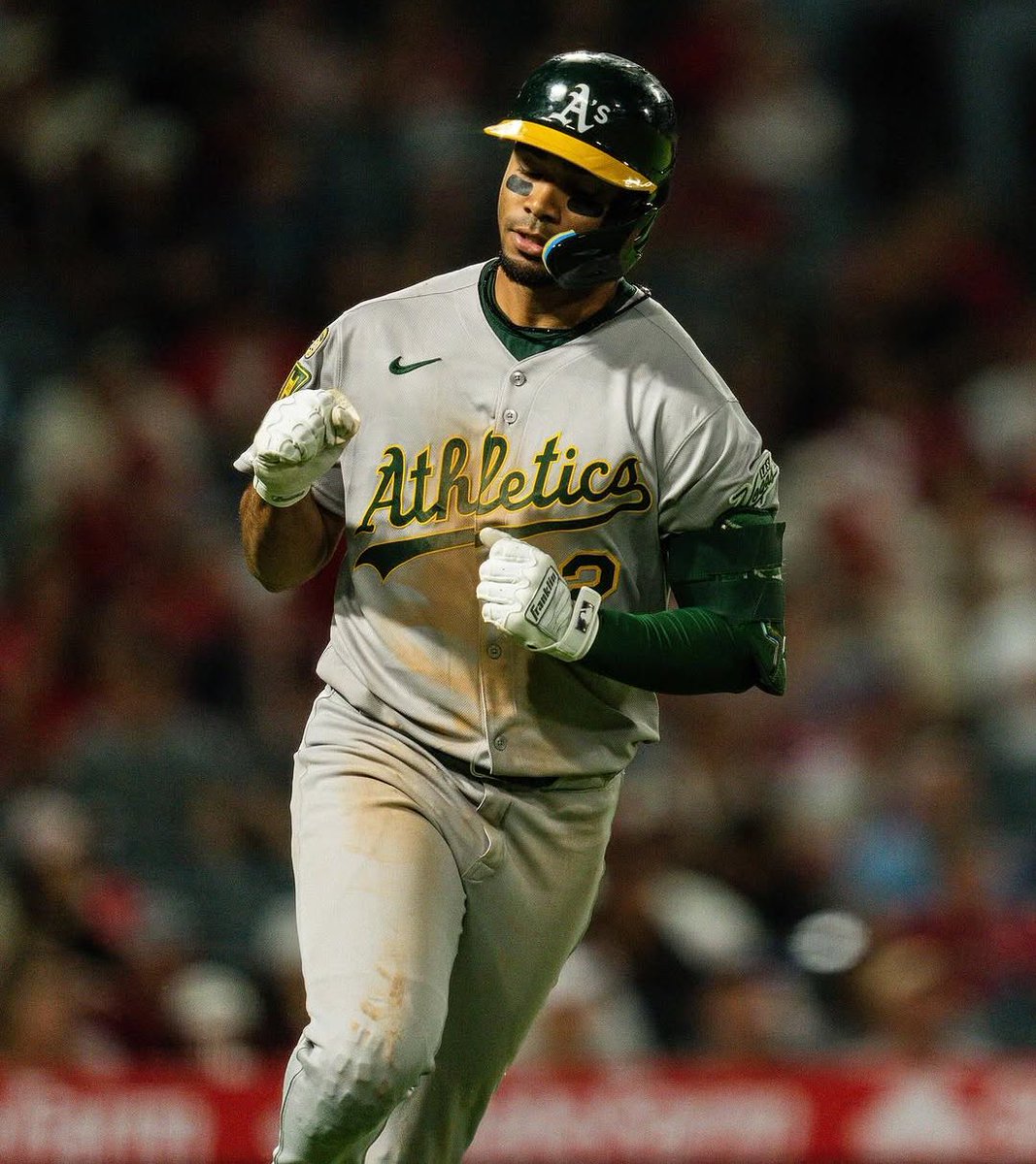 SleeperAth's tweet photo. Darell Hernaiz Is Making Noise 💥

▪️105.3 Max EV
▪️102.9 Single-Game Avg EV
▪️5 Hard-Hits &amp; 2 Barrels
▪️8 TB (4 games)

Hernaiz has spent his spring mostly at SS and will look to carry the momentum during the WBC with Team PR 🇵🇷 https://t.co/h3KiLyJyBu