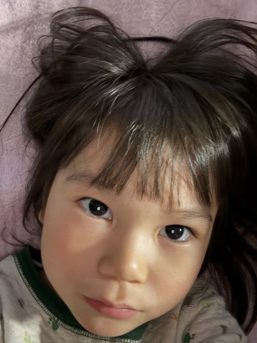richu256's tweet photo. うちのおてんば娘の自撮り写真 https://t.co/H5UXVkekUi