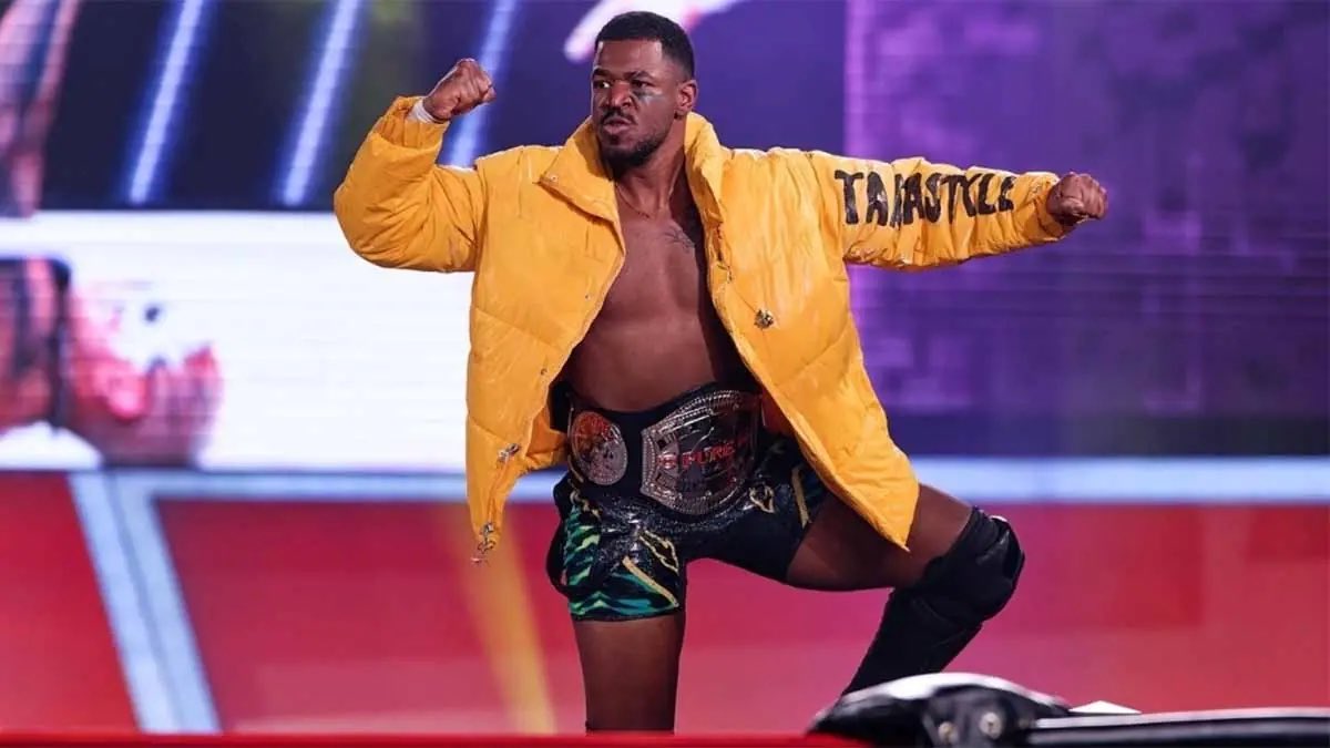 prodigalfan_'s tweet photo. Ricochet stealing #taigastyle pose https://t.co/1cMhLI5tgp