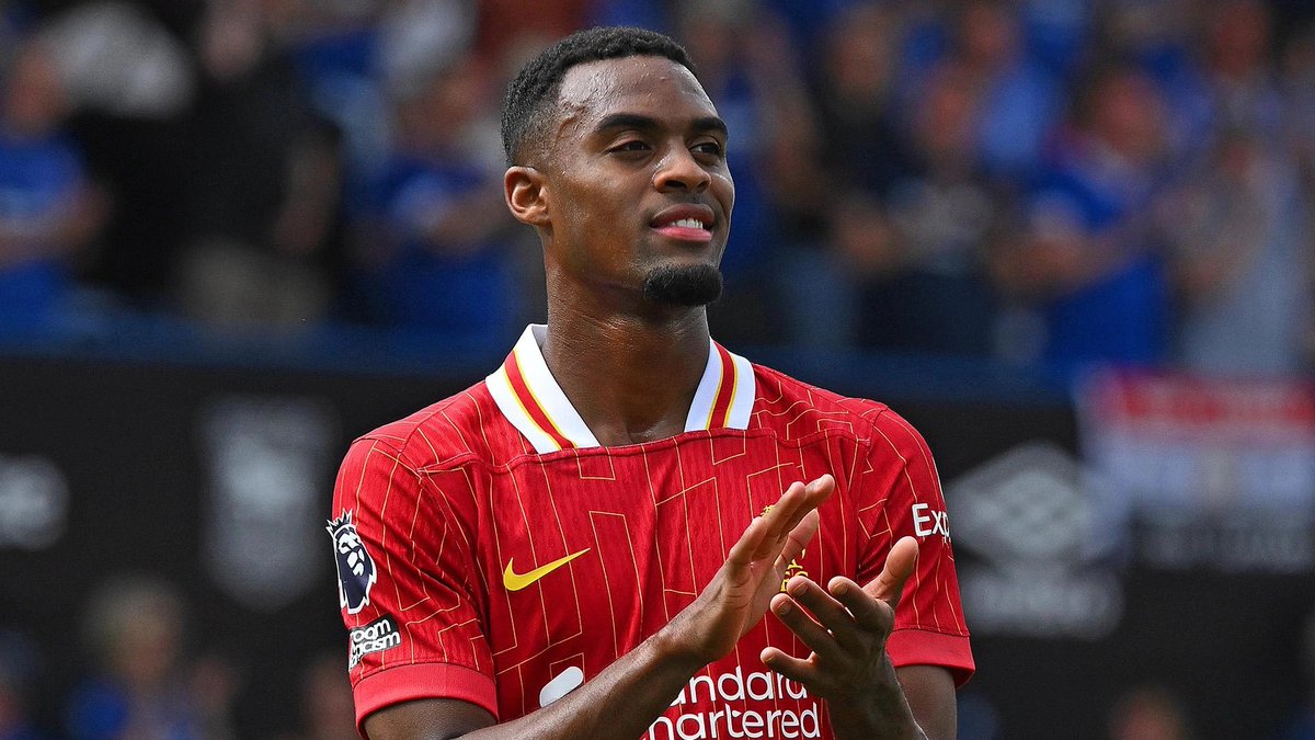 🚨Ryan Gravenberch Real Madrid'in transfer listesinde yer alıyor. 🇳🇱

• Liverpool'un oyuncuyu satmaya niyeti yok.

#transfer #gravenberch #Realmadrid #liverpool
