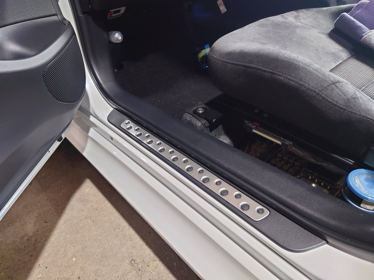 純正品いいねっ！😎