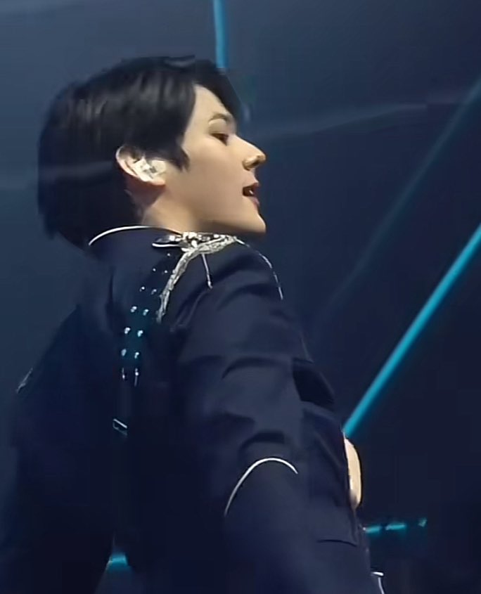 NICHOLAS LEE

#NICHOLAS #NICHOLASLEE #SMTR25