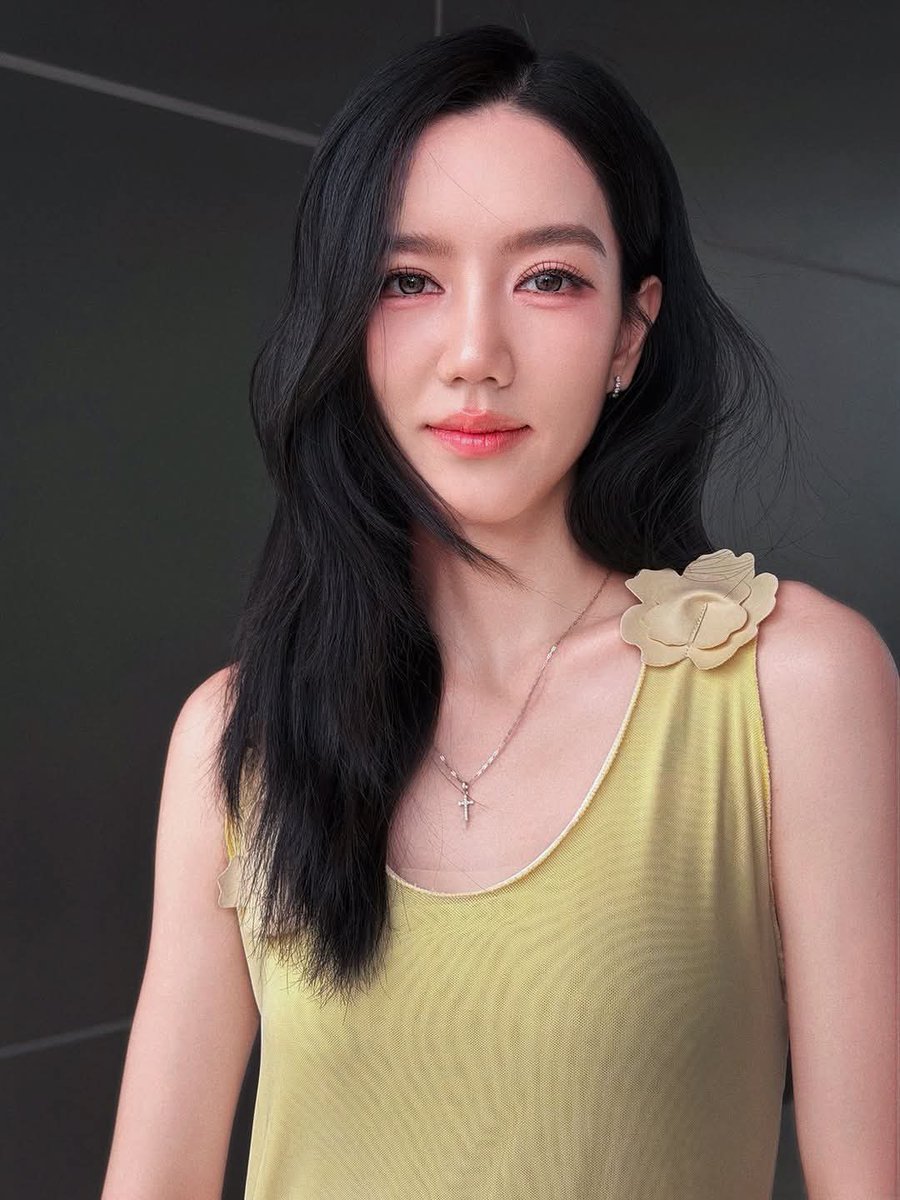 เดี๋ยวพี่จะแต่งหน้าลุคนี้บ้าง จะออกมาสวยแบบนี้มั้ยนะ😆