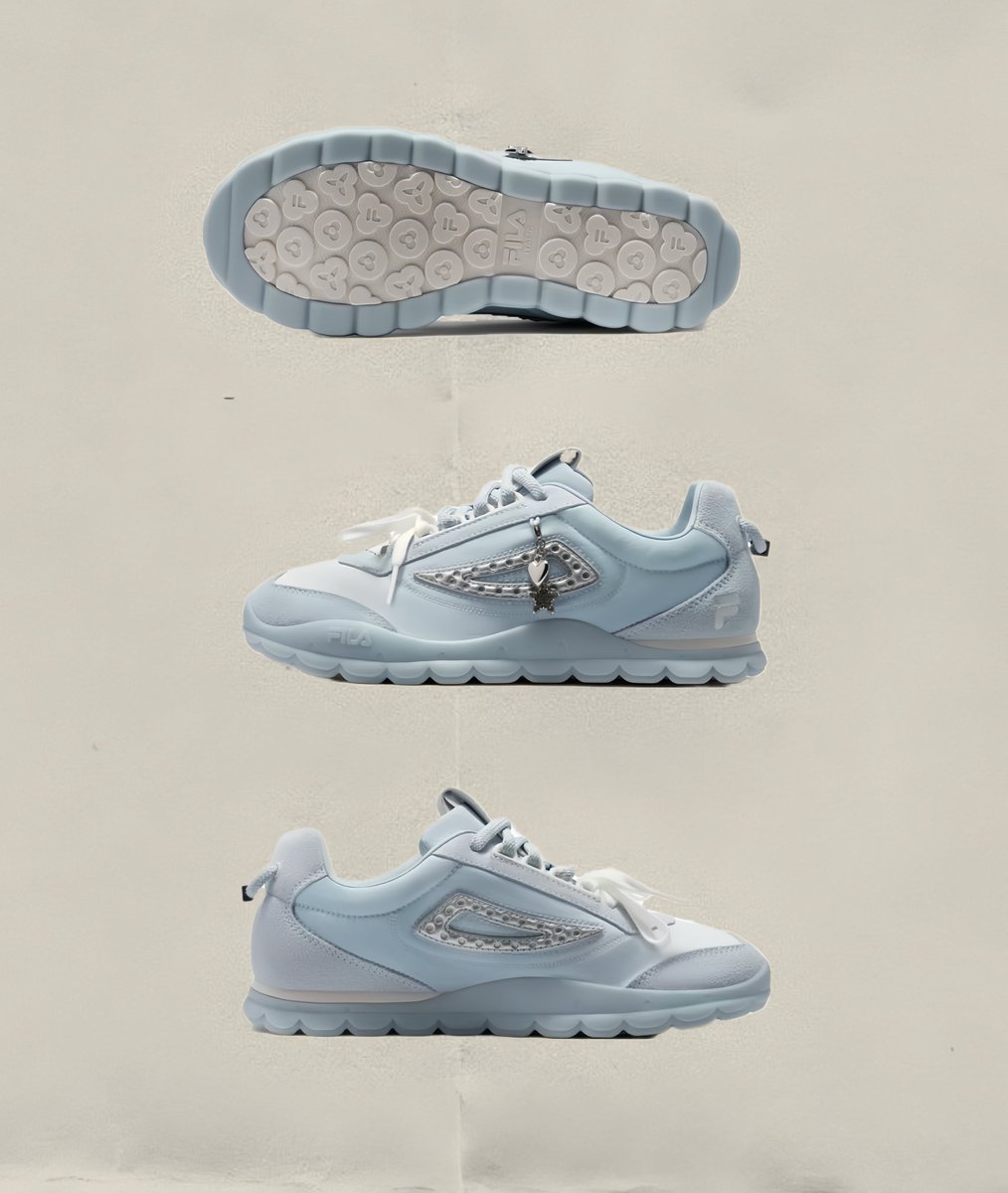 ジャンハオ限定モデルの👟やっぱ何回見てもほんとかわいい߹ ߹*