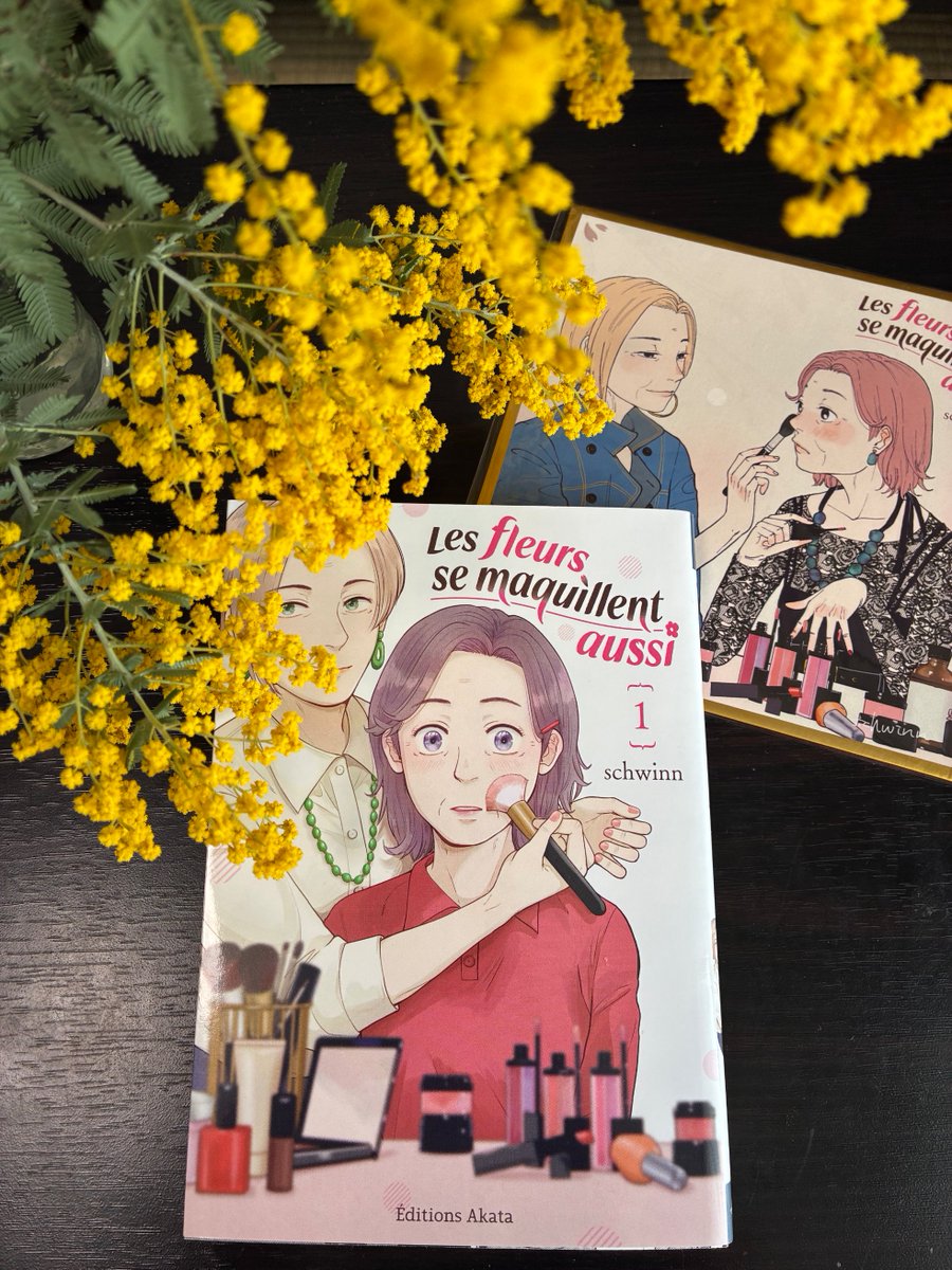 schwinn_draw's tweet photo. La version française de « Hanamonogatari » est arrivée chez moi ! https://t.co/NmTlsQIIXa