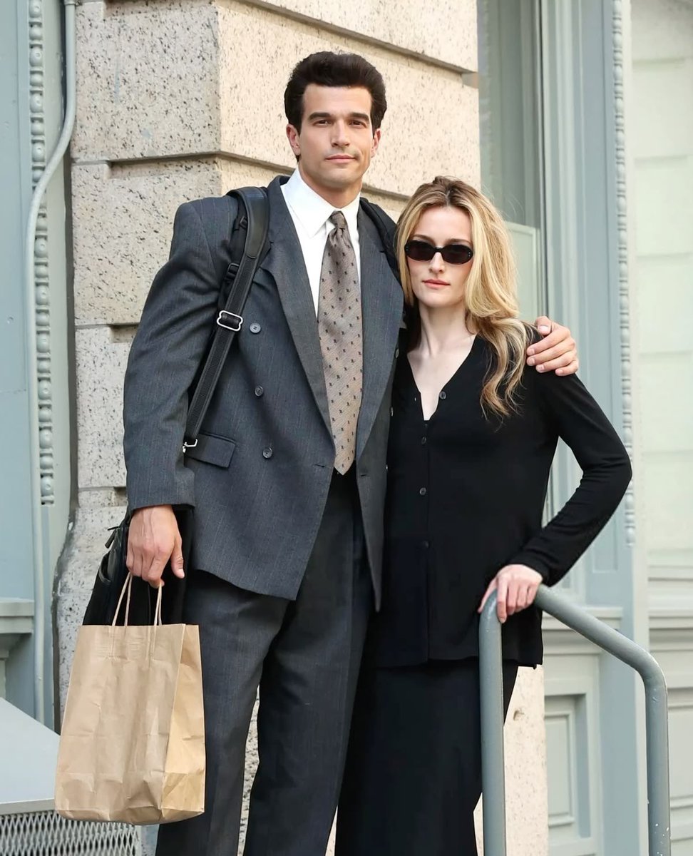 theonlygrande's tweet photo. jfk jr love story new episode tonight we rejoice !!! https://t.co/C1AIunY7SS