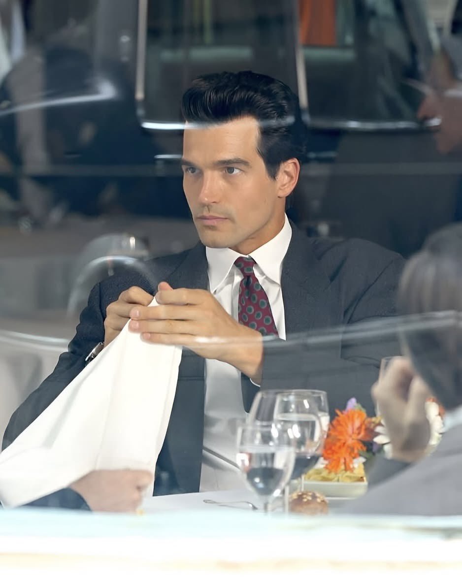 theonlygrande's tweet photo. jfk jr love story new episode tonight we rejoice !!! https://t.co/C1AIunY7SS