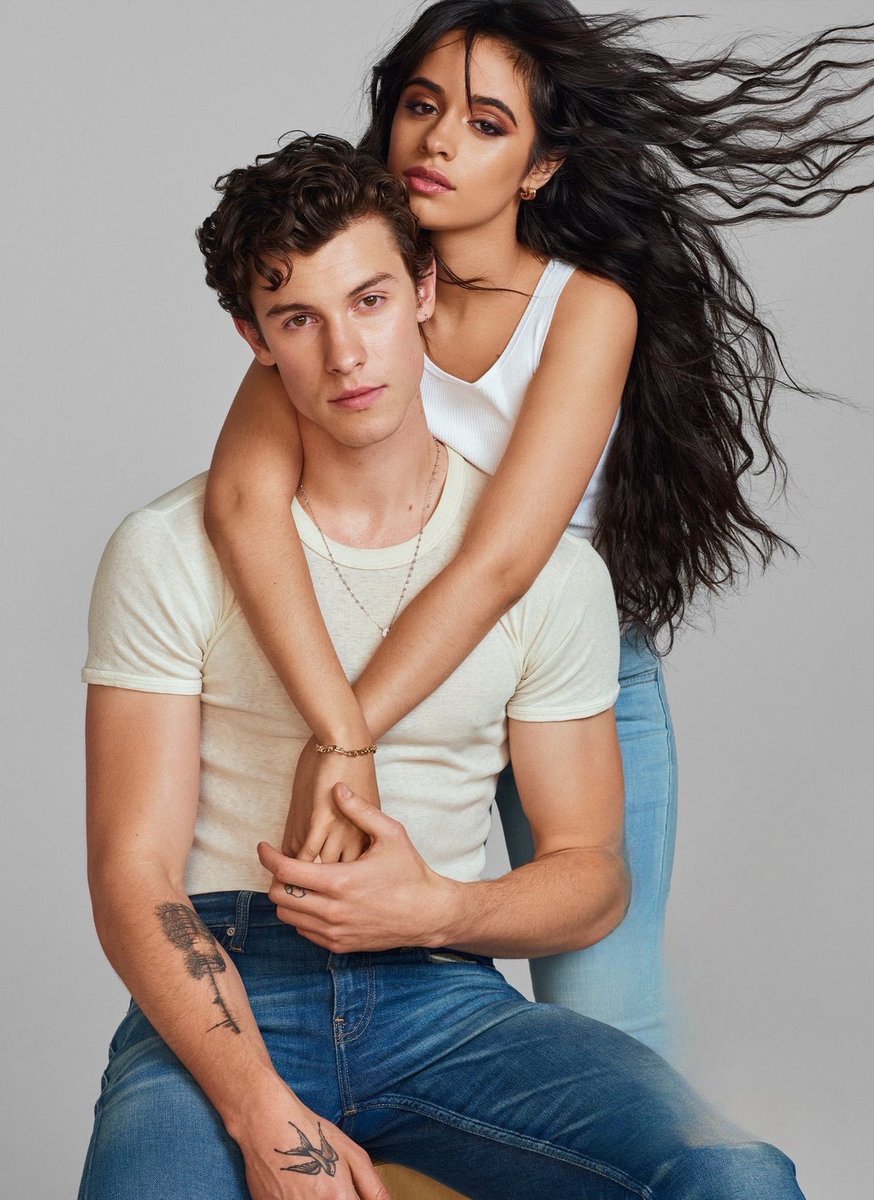 tioliveira__'s tweet image. Camila Cabello e Shawn Mendes em ensaio para a revista V Magazine no ano de 2019.
Não dá para negar que o casal de “senhoritos” tinha aquele elã!!
#VMagazine