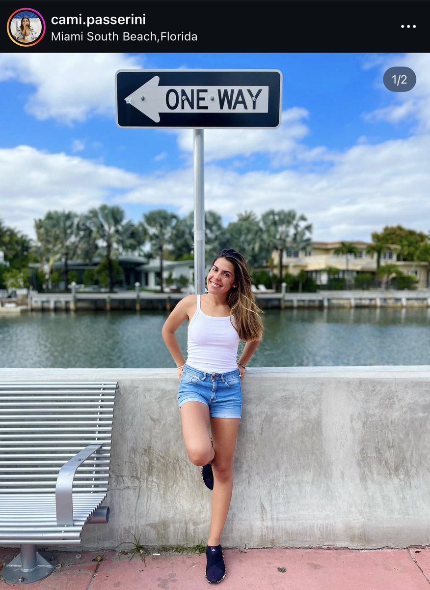 Les presento a Camila Passerini, sobrina del intendente de la Ciudad de Córdoba, presidente de la Juventud Peronista. Cobra un sueldo de casi 4 millones por mes para viajar por el mundo, y visitar festivales poniendo carteles en contra del Presidente Milei. 

Saluden a Cami 👋👋