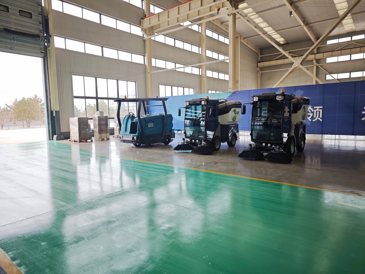 Howetechwendy's tweet photo. Delivery for Shanghai port！
If you are also interested, welcome to inquiry us by WhatsApp:+86 15753570853
#cleaningequipment #floorcleaning #streetsweeper #roadcleaning #roadsweeper #compactsweeper https://t.co/OFDZzv34Od