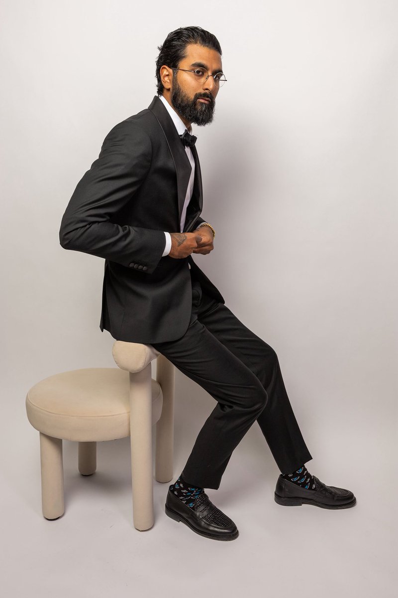 launders tweet media