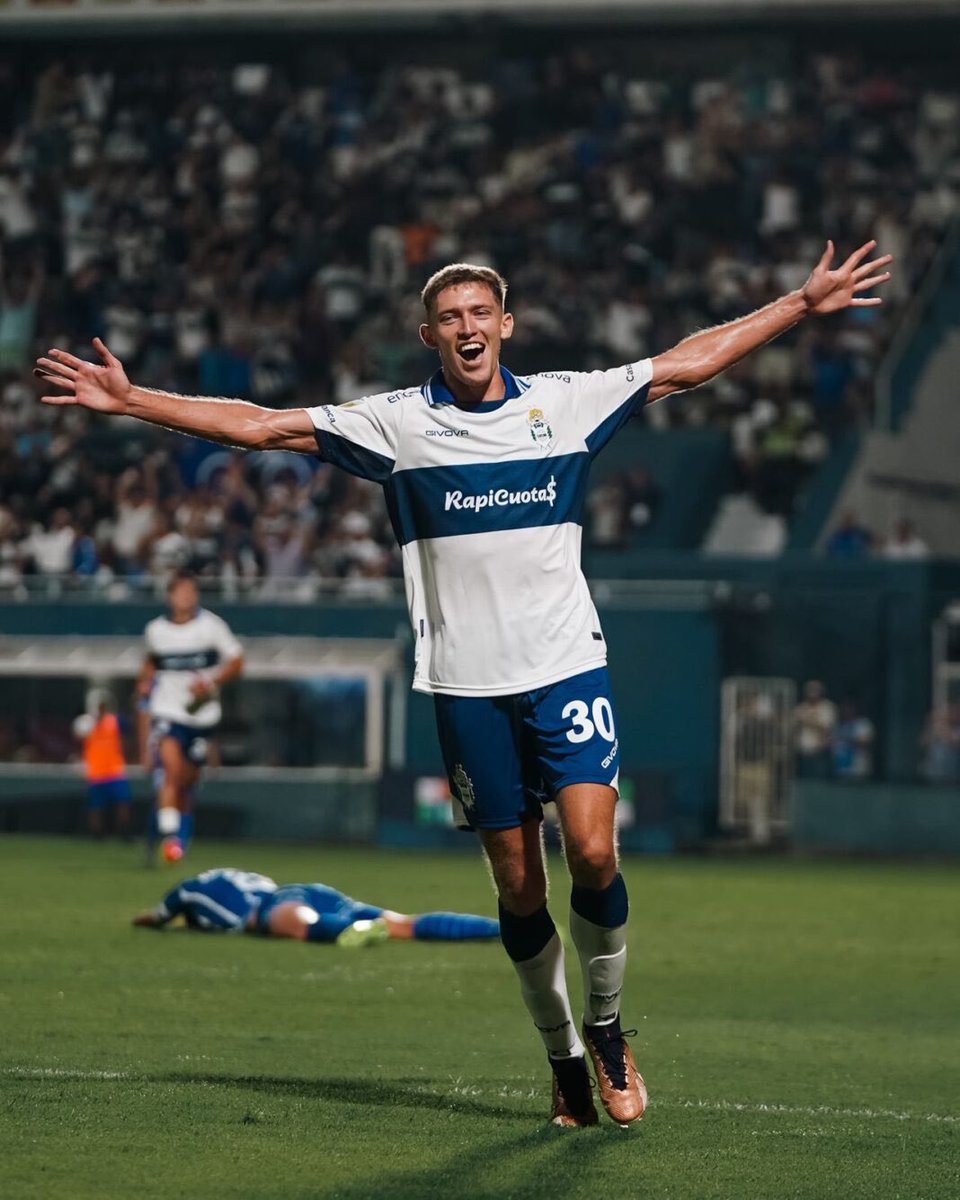 terrible lo que hicieron con este muchacho, en gimnasia se repite la misma historia hace años