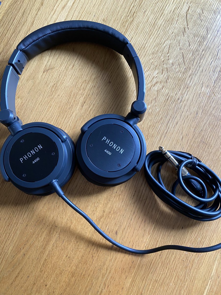 今晩です！ 小さい箱ならではなアットホームな感じになりそう。 サトル