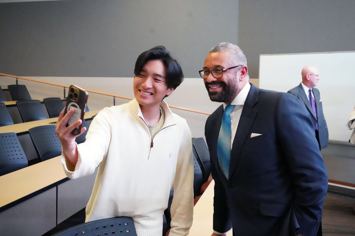 USC Center for the Political Future tweet media