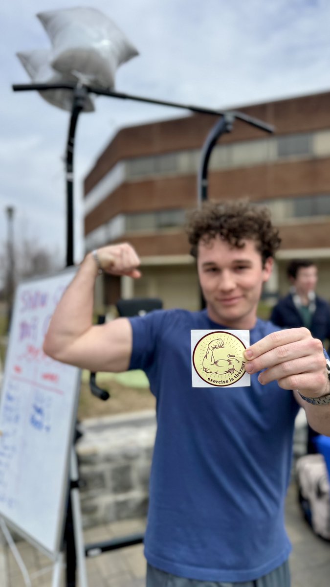 Another HUGE week on campus here in the Bluegrass 🐎💙

Our chapters showed out for ARMED FOR FREEDOM with some incredible tablings:

❤️ Donuts &amp; Defense at UofL 🍩
🤍 2A on Display at EKU 🇺🇸
💙 Show Off Your Guns pull-up contest at UK 💪🔫

<a href="/TPUSA/">Turning Point USA</a> <a href="/tpusastudents/">TPUSA Students</a>