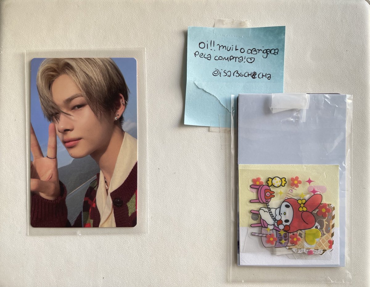 tokyoochg's tweet photo. feedback positivo para @isabochecha !!! super feliz com a compra e com mimos fofos, tive alguns imprevistos com o correio mas meu nikito orange blood está em casa já <3 https://t.co/Cyn8rMj4GR