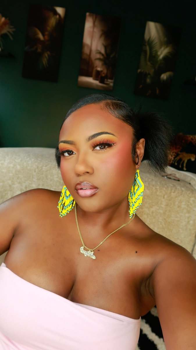 Miya Sadé tweet media