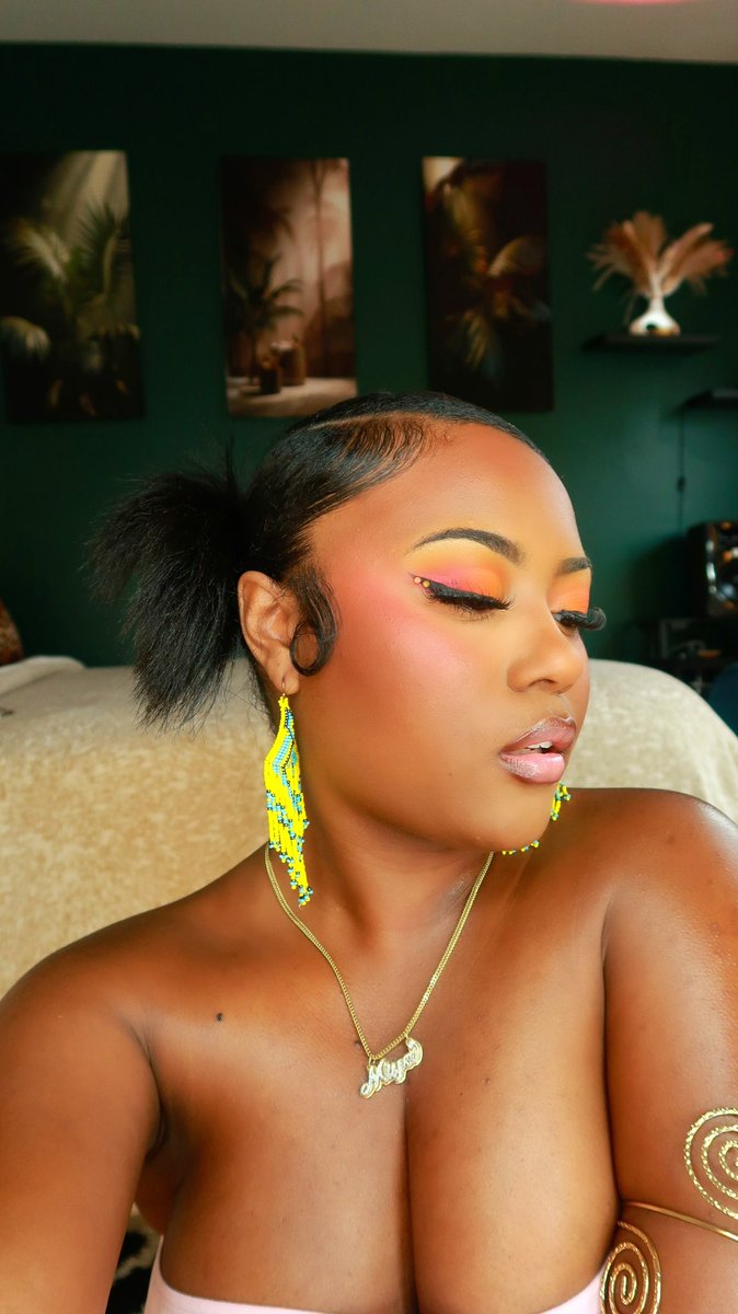 Miya Sadé tweet media