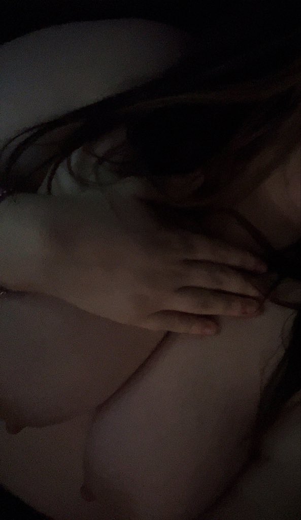 PAWGspen's tweet photo. Would you suck on my tits?

#bbw #boobs #boobjob #nipples https://t.co/lmHad9B6Vy