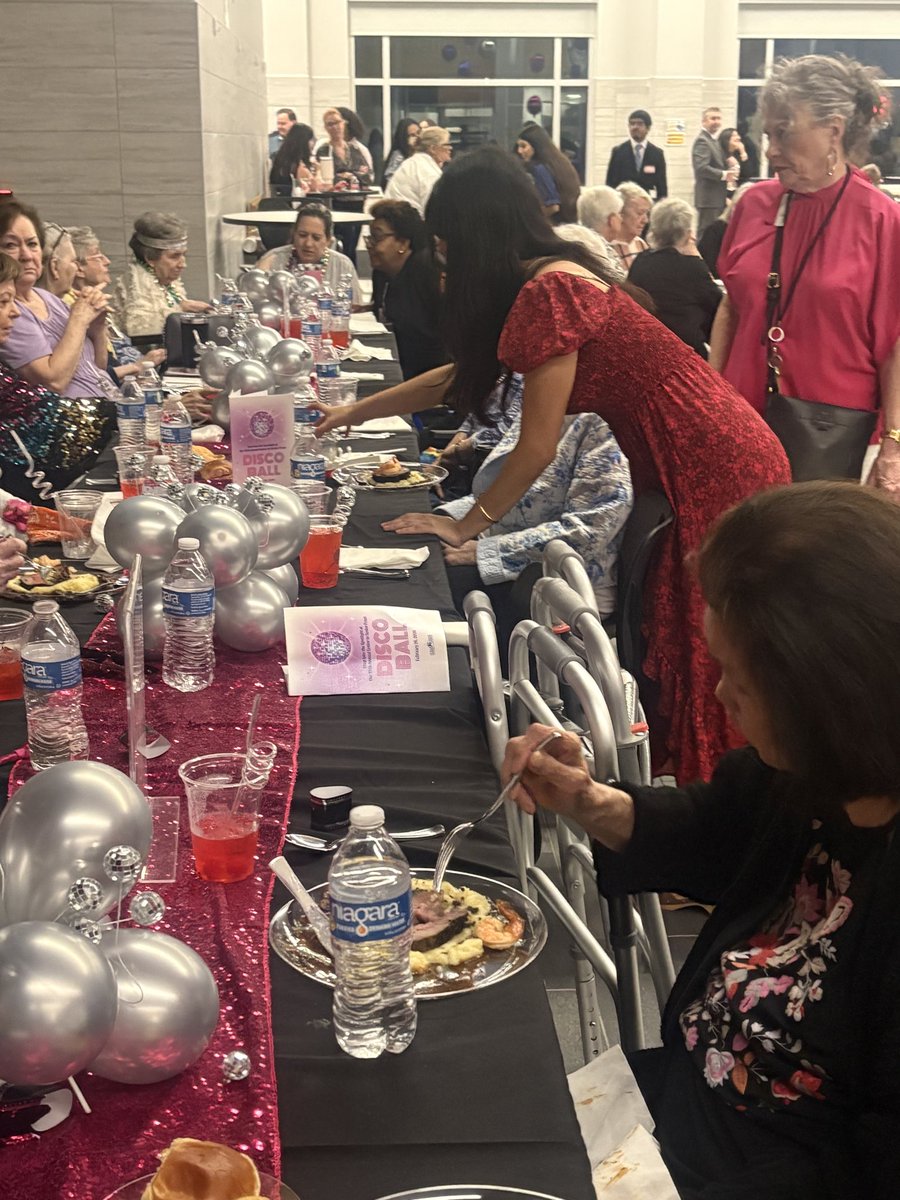 Susan Silva tweet media