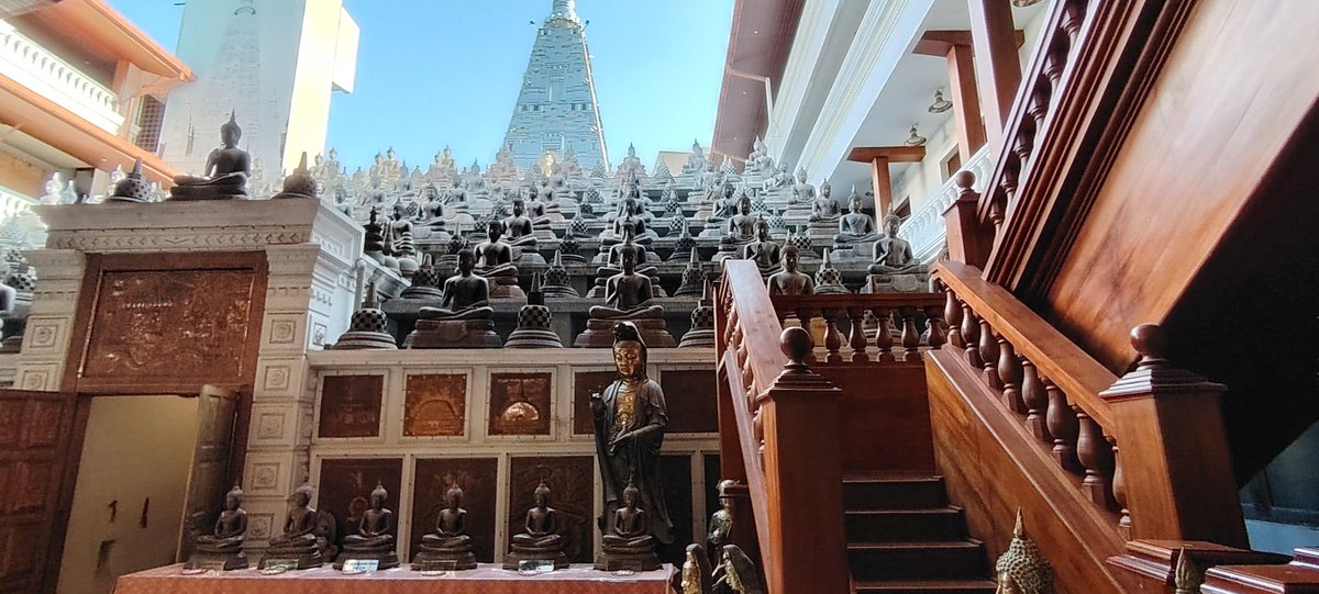 CAPT. PARA8OLIC TOBLERONE tweet media