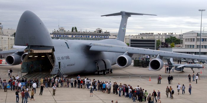 sina2026's tweet photo. @rumianist C-5M Super Galaxy 🤝 https://t.co/lB1CbrhoIO