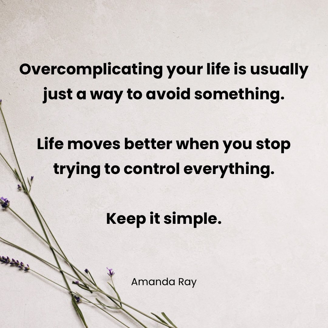 AmandaRay02's tweet photo. I’ve noticed how some people overcomplicate their lives.
And I always think… why are you doing this to yourself?
Getting stressed over things you can’t control or things that might never even happen.
#amandaray #LetGoOfControl #MindsetShift #SimpleLife https://t.co/qLPFo8lslj