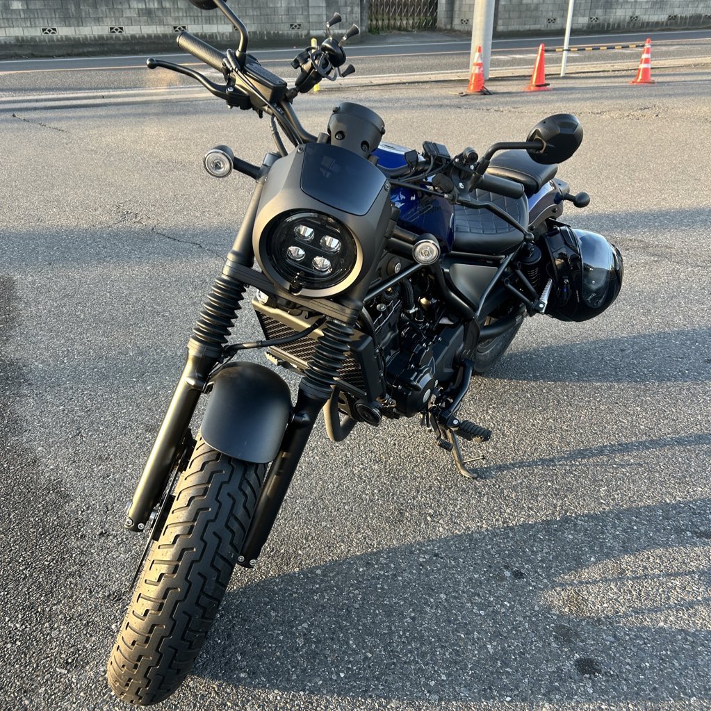 名前 : ほし 性別：🚺 年齢：29 車種：Rebel 250 住み : 埼玉 好き