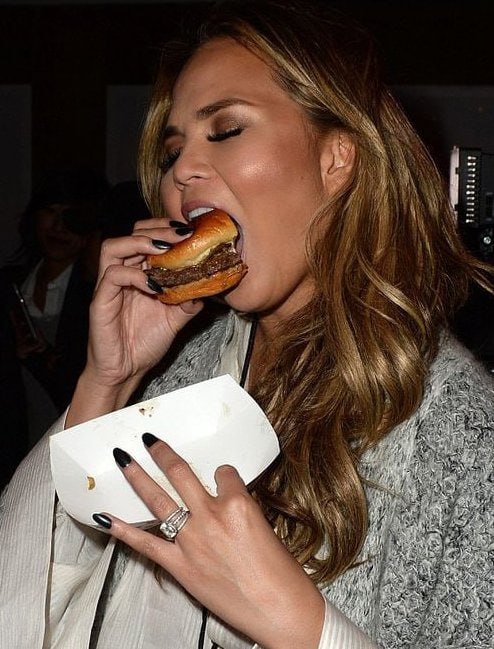 NinaBrooke8's tweet photo. THREAD -Part Three #burgers 👀🍔🥩
Celebs dressed up in Junk Food Fashion.. #pizzagate #pedogate #CannibalCult
Are they mocking us? #trafficking #cannibalism #pedophilia #ExposeTheDeepstate
Research via @NinaBrooke8 and @DuncanCamp38543                                                                                              https://t.co/JMKkcEbSli THREAD 👈