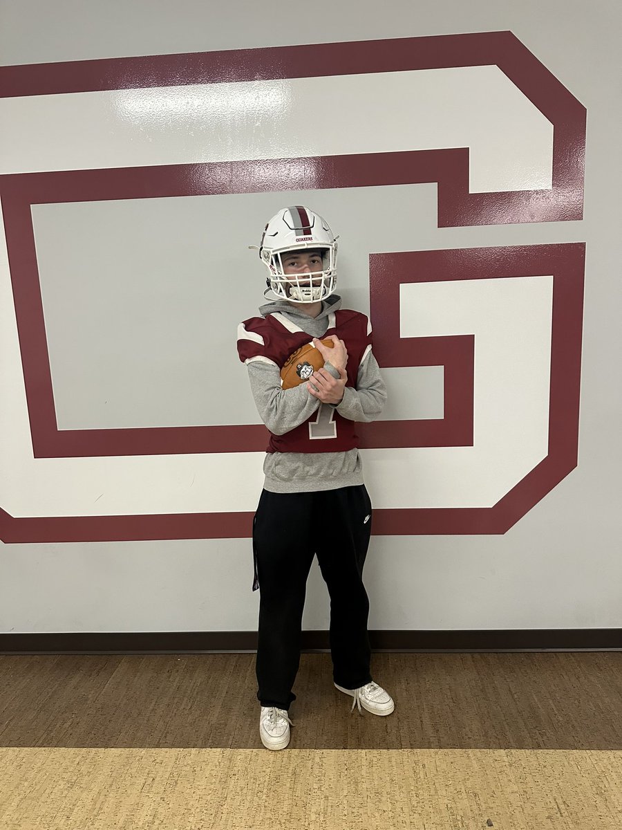 Chase84140666's tweet photo. I am blessed to receive an 🅾️ from Guilford College ❤️🩶🤍
@CoachJBake @GuilfordFB 
@demons1football @BrandnBuchner 
@coachmattherron @CoachPoff52 
@Coach_Rich50 @BryanStiney @Coach_Luvara @S_Hodgin https://t.co/7bri5dTdt8