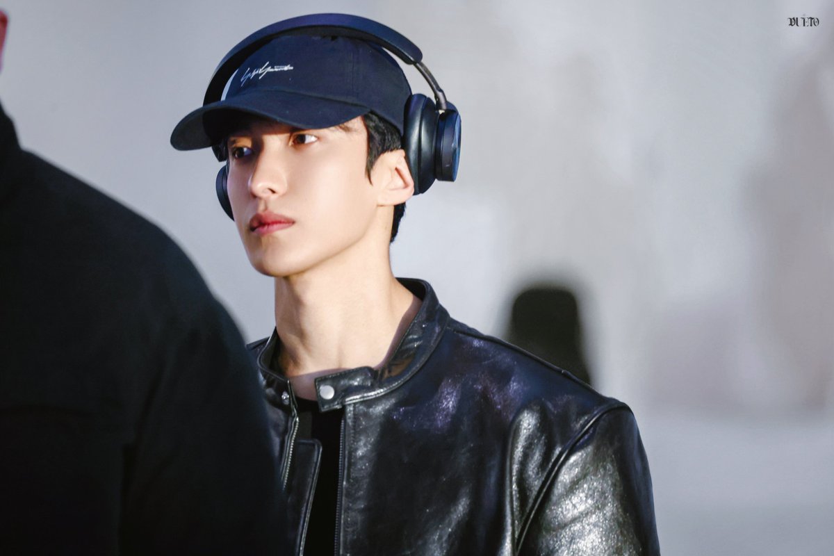 absen ganteng pageeeyyy ini