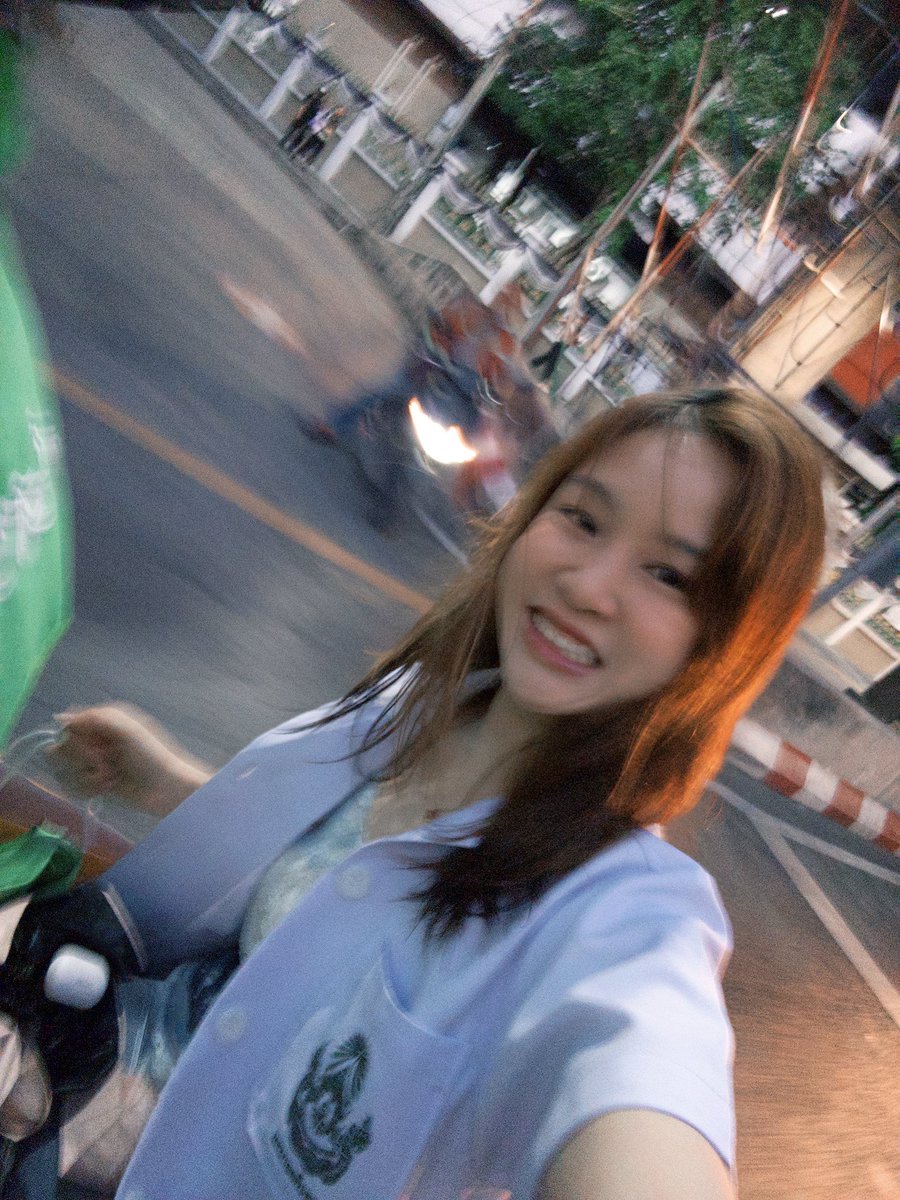 ไอติม is happy 👻 tweet media