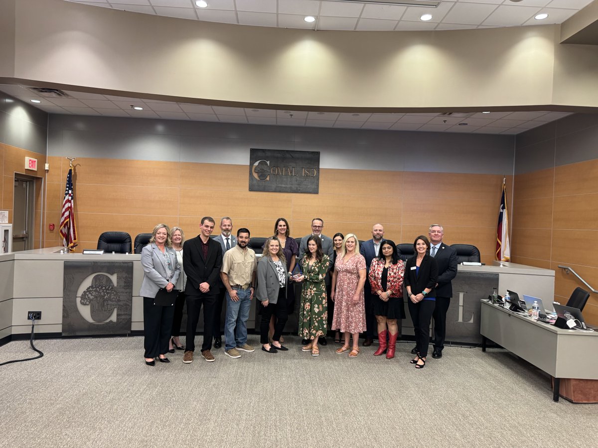 dhs_looney's tweet image. It’s ALWAYS a great day to be part of the PACK!  Cheer: Two Time State Silver Medalist. Delane: CTE District Distinction and Wolf Band:  Students Earning All State. #BTP #ownit